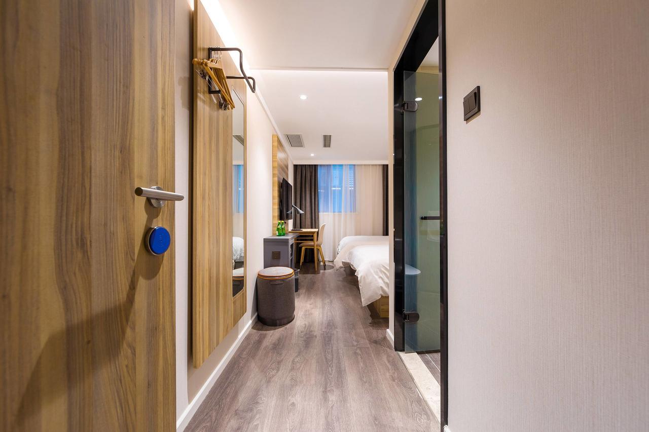 Hanting Premium Hotel Shanghai Dapu Bridge Riyueguang Shopping Mall Exteriör bild